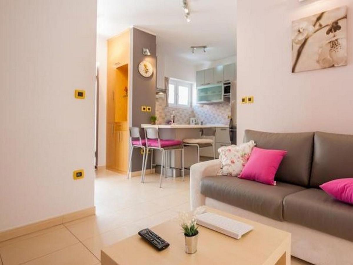 Aldo Center Apartment *